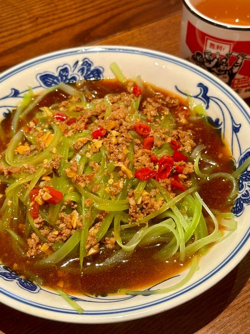 湘味莴笋,家常湘菜中的清新佳肴(莴笋的家常做法湘菜视频) 湘味莴笋,家常湘菜中的清新佳肴(莴笋的家常做法湘菜视频) 饮食拾萃