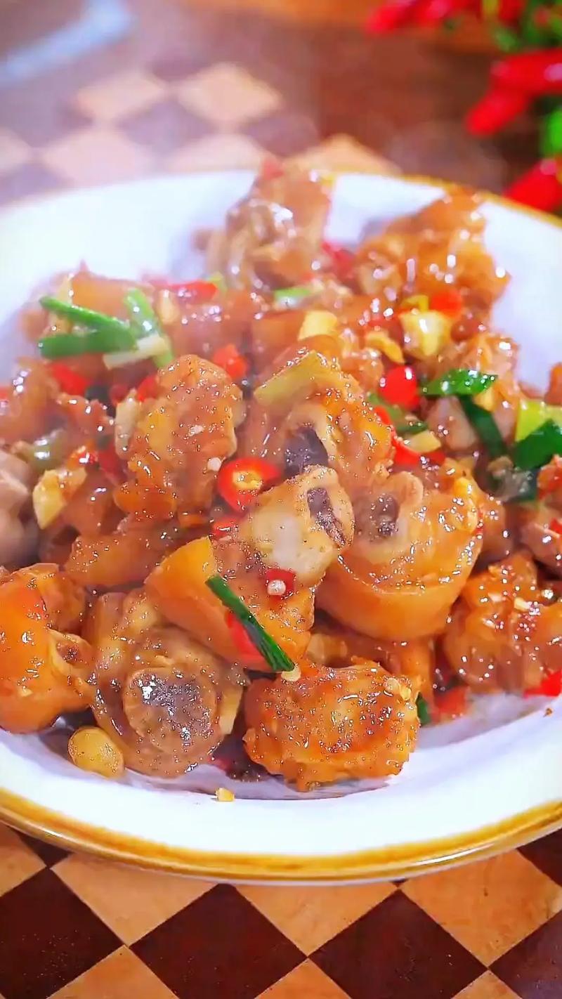 湘菜双椒玉米焖猪脚,探寻湘味中的鲜香醇厚(湘菜双椒玉米焖猪脚) 湘菜双椒玉米焖猪脚,探寻湘味中的鲜香醇厚(湘菜双椒玉米焖猪脚) 饮食拾萃