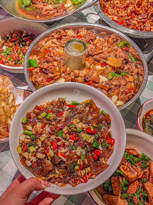 湘菜的魅力,在湖南学湘菜，感受地方美食文化(湖南可以学湘菜吗现在) 湘菜的魅力,在湖南学湘菜，感受地方美食文化(湖南可以学湘菜吗现在) 饮食拾萃