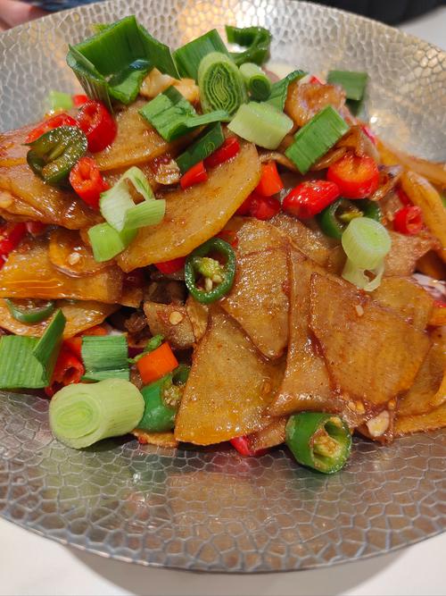 湘韵肉丝,家常炒制，唤醒味蕾的湘菜佳肴(炒肉丝家常做法湘菜视频) 湘韵肉丝,家常炒制，唤醒味蕾的湘菜佳肴(炒肉丝家常做法湘菜视频) 饮食拾萃