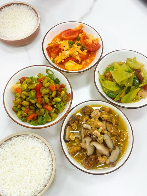 湘韵蒸香，家常湘菜蒸菜的魅力与做法分析(家常湘菜蒸菜的做法) 湘韵蒸香，家常湘菜蒸菜的魅力与做法分析(家常湘菜蒸菜的做法) 饮食拾萃